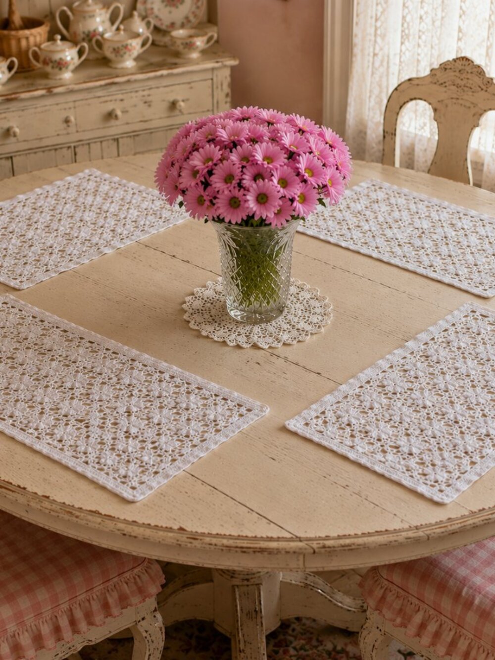 Set of 4 Vintage Hand Crocheted Cotton Placemats – White Cottagecore Table Linen